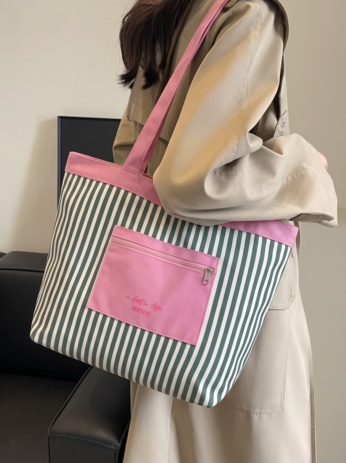 Green Striped Canvas Tote Bag With Pink Pocket WM2611 SUM26