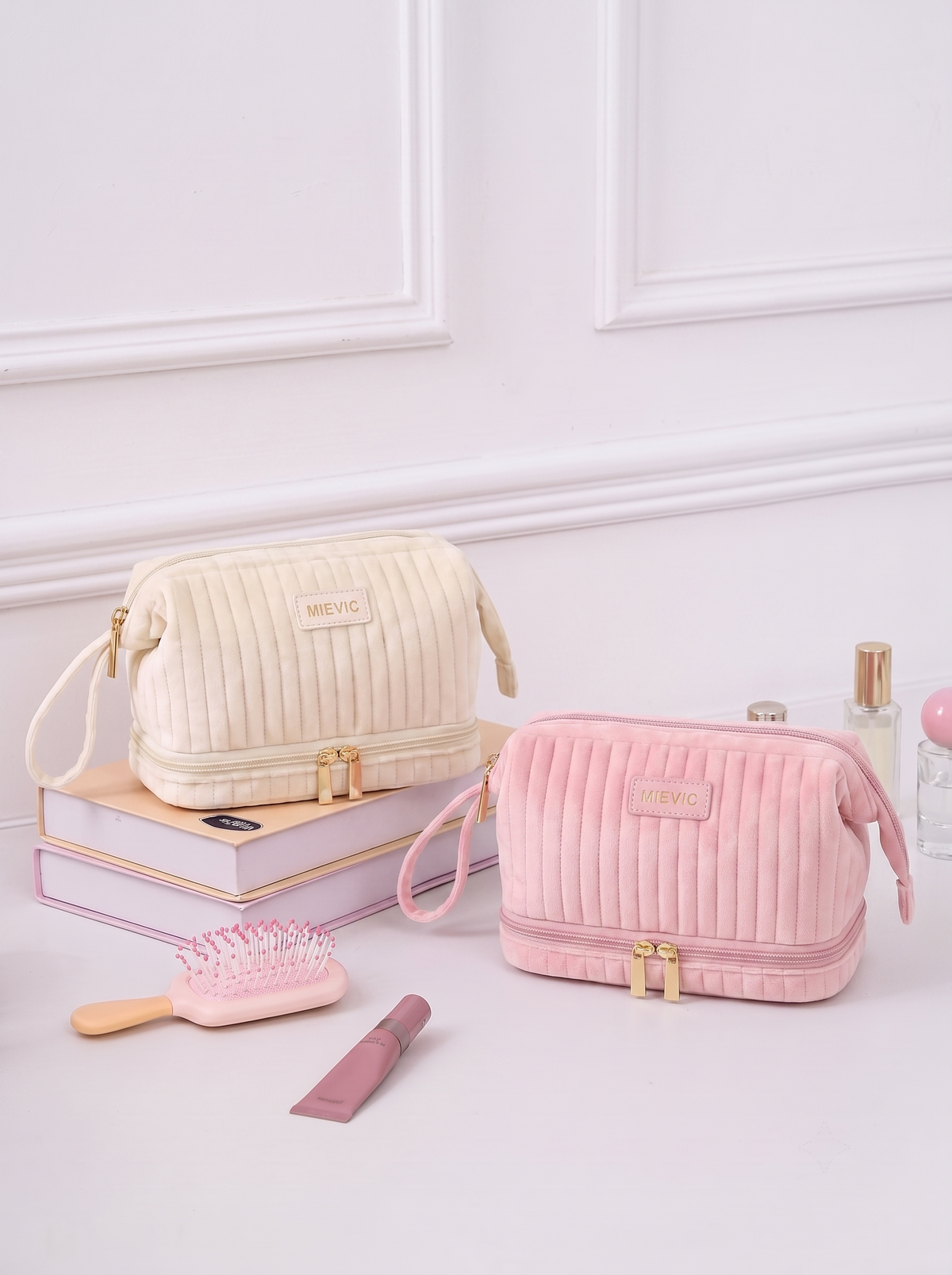 Cream Ribbed Double Zipper Velvet Cosmetic Bag RH2505w SUM26